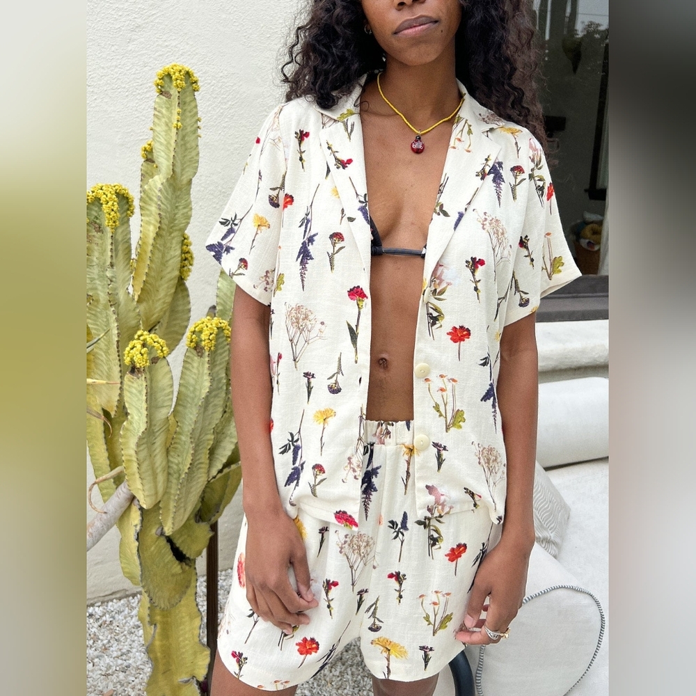 Lisa Says Gah Floral Cream Set 3X